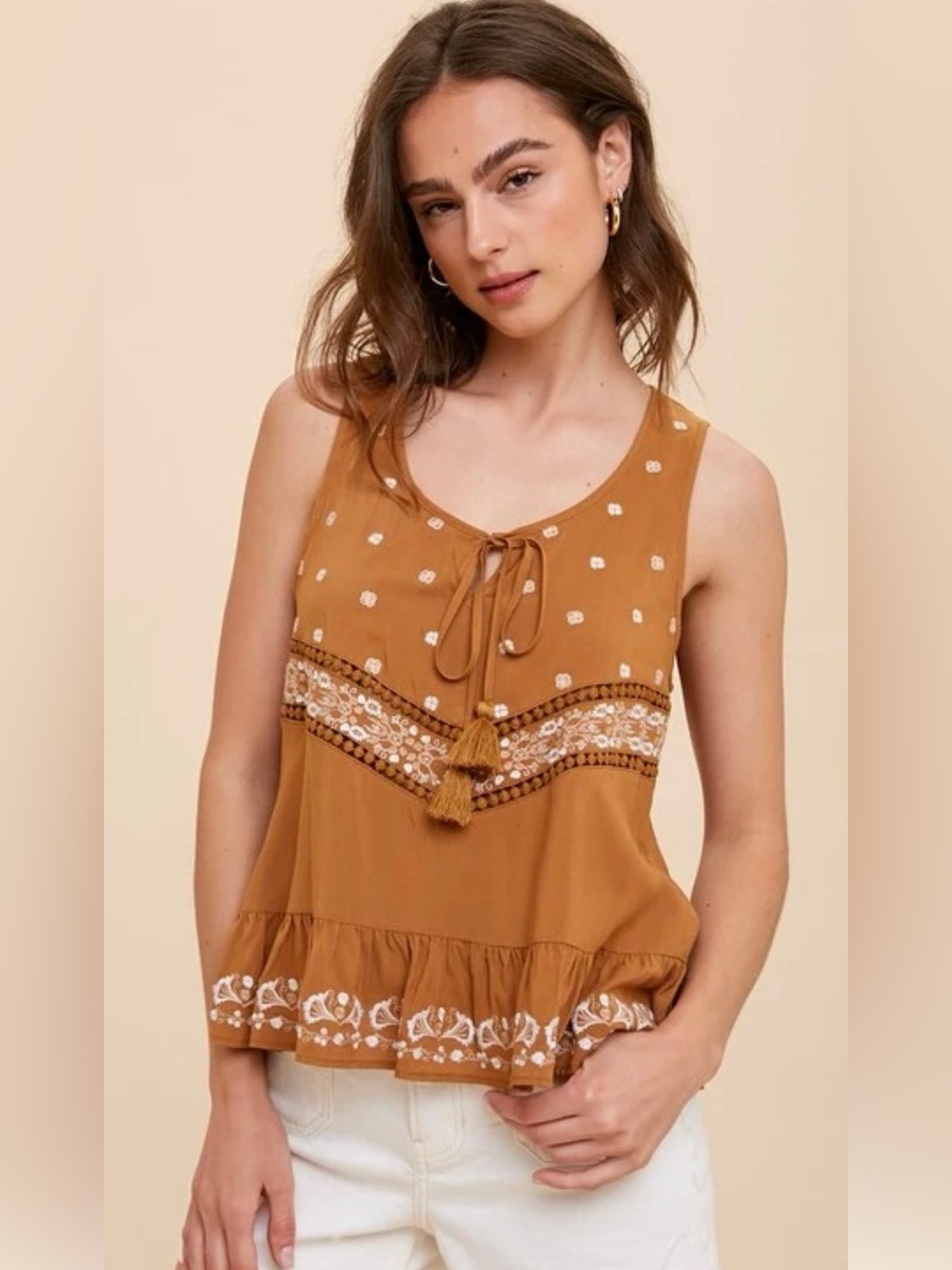 In Bloom bohemian-style brown embroidered tank top.  Size S